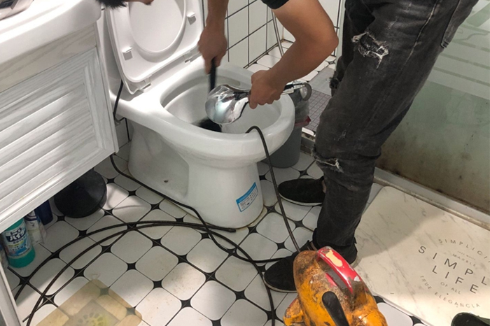 东海疏通下水道